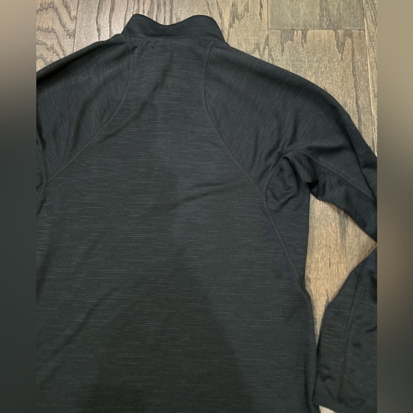 New Adidas Top - Picture 7 of 14